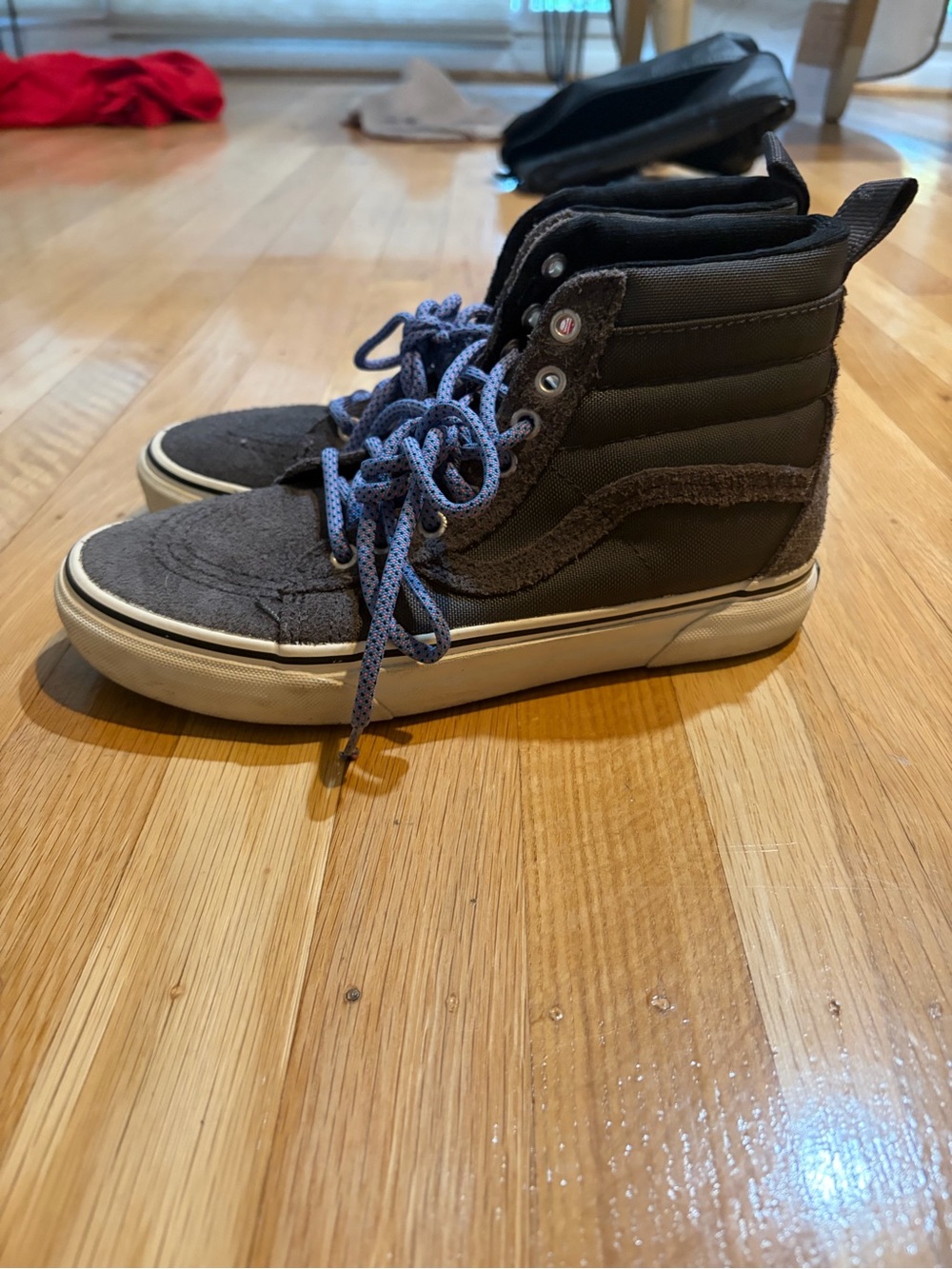 Vans High-Top Sneakers in Gray with Blue Laces